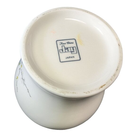 Vintage Set of 2 JAY Fine China Porcelain Vase Set With Bluebirds & Floral Motif - Picture 12 of 13